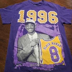 Kobe Bryant 96' Lakers Draft Day #8 Black Mamba size Small grail t-shirt Vintage